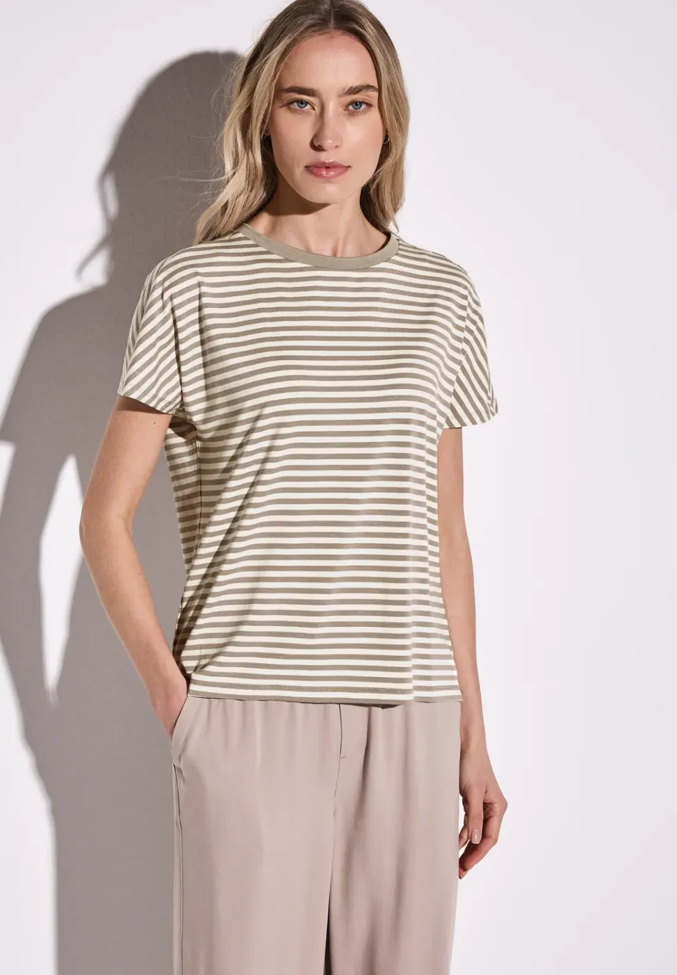 Gestreiftes T-Shirt