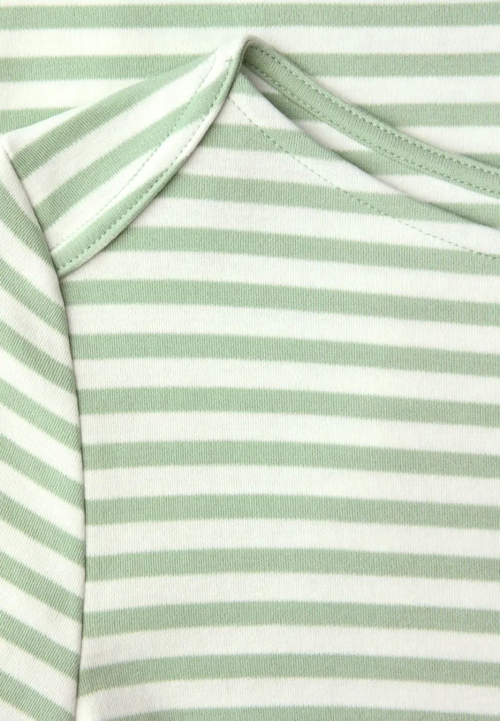 Gestreiftes T-Shirt