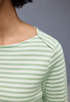 Gestreiftes T-Shirt