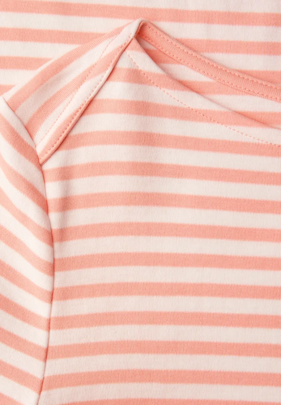 Gestreiftes T-Shirt
