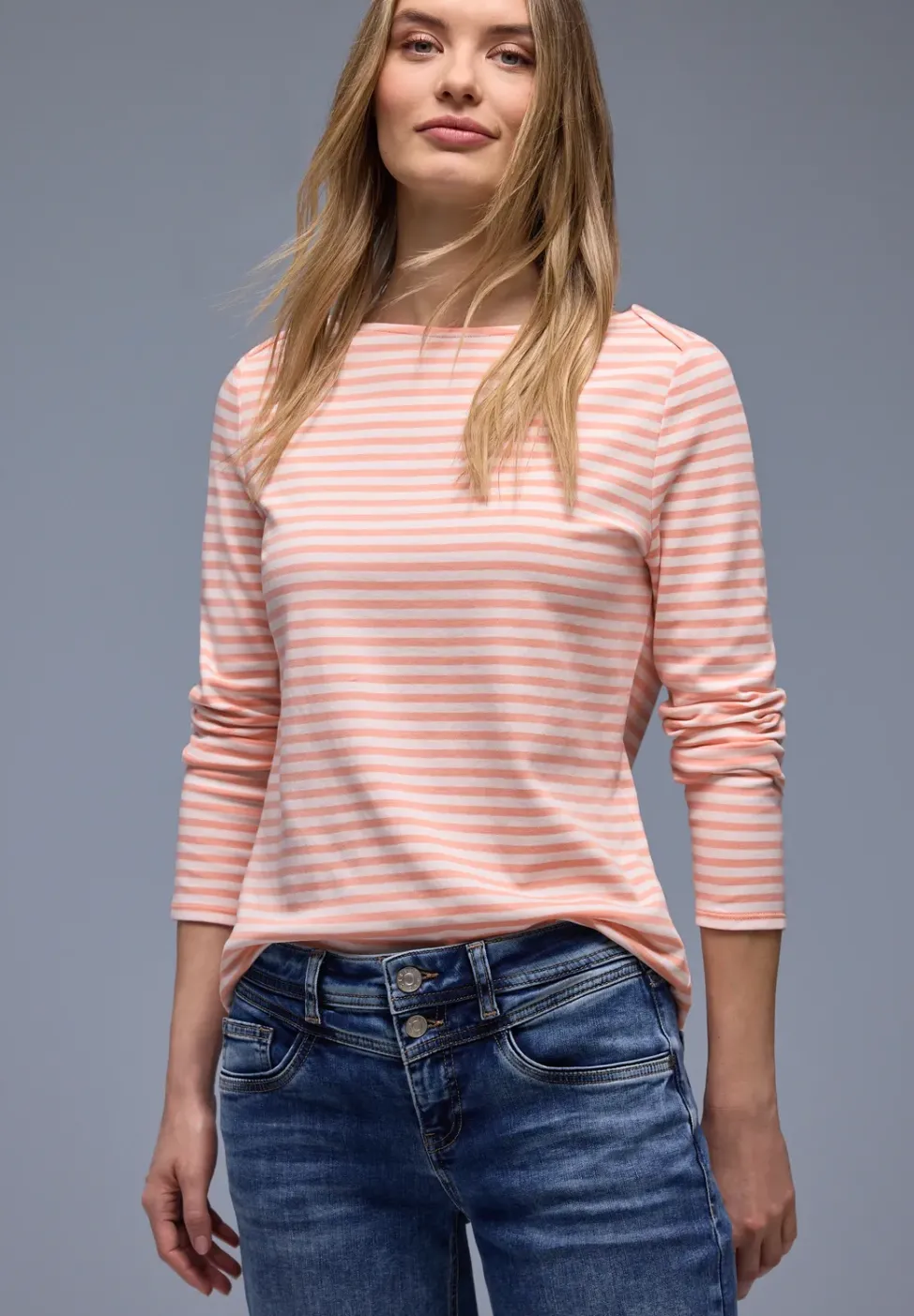 Gestreiftes T-Shirt
