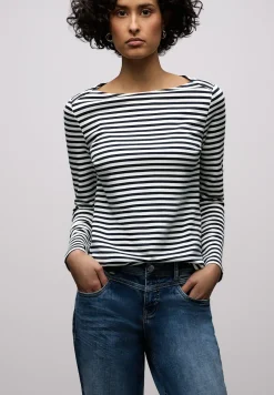 Gestreiftes T-Shirt