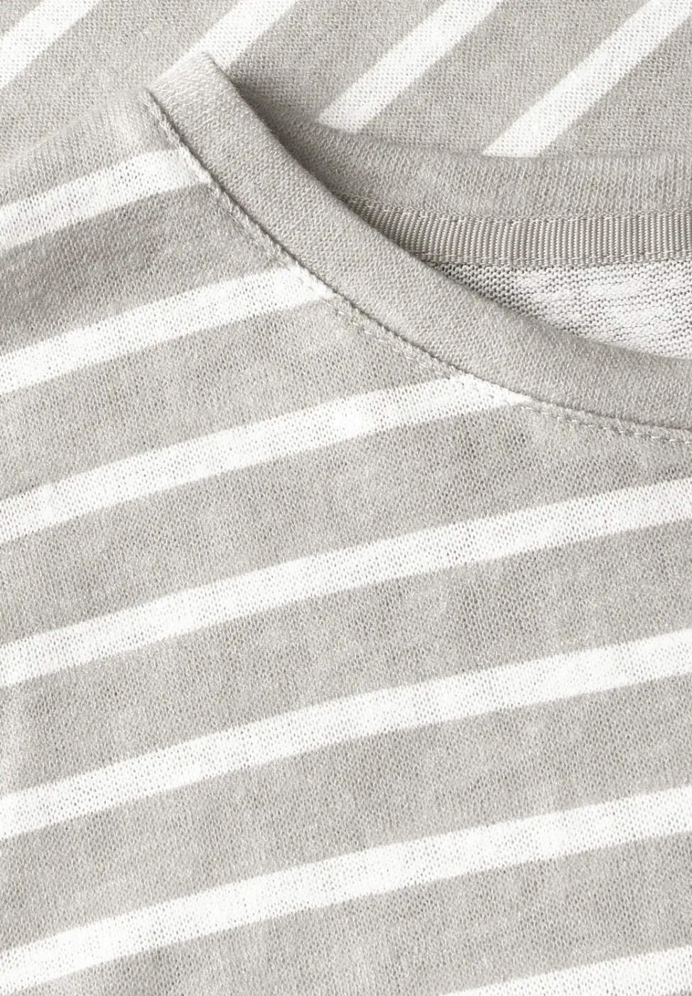 Gestreiftes T-Shirt