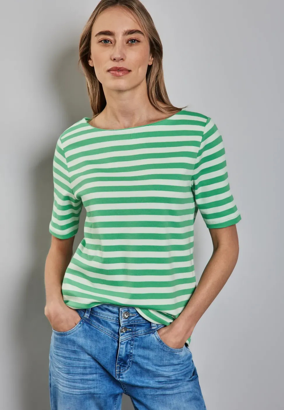 Gestreiftes T-Shirt