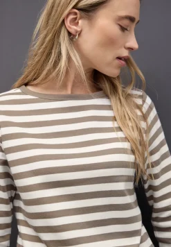 Gestreiftes U-Boot Shirt
