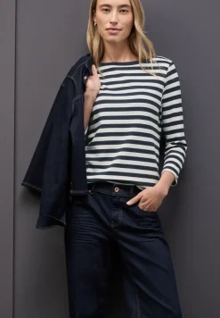 Gestreiftes U-Boot Shirt