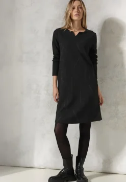 Glitzerndes Ottoman-Kleid