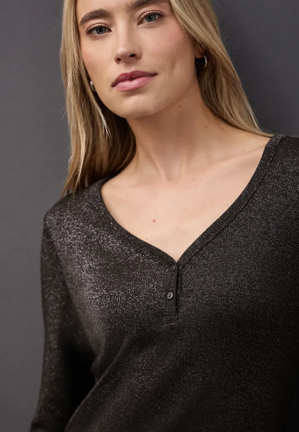 Glitzerndes Langarmshirt