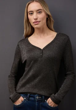 Glitzerndes Langarmshirt