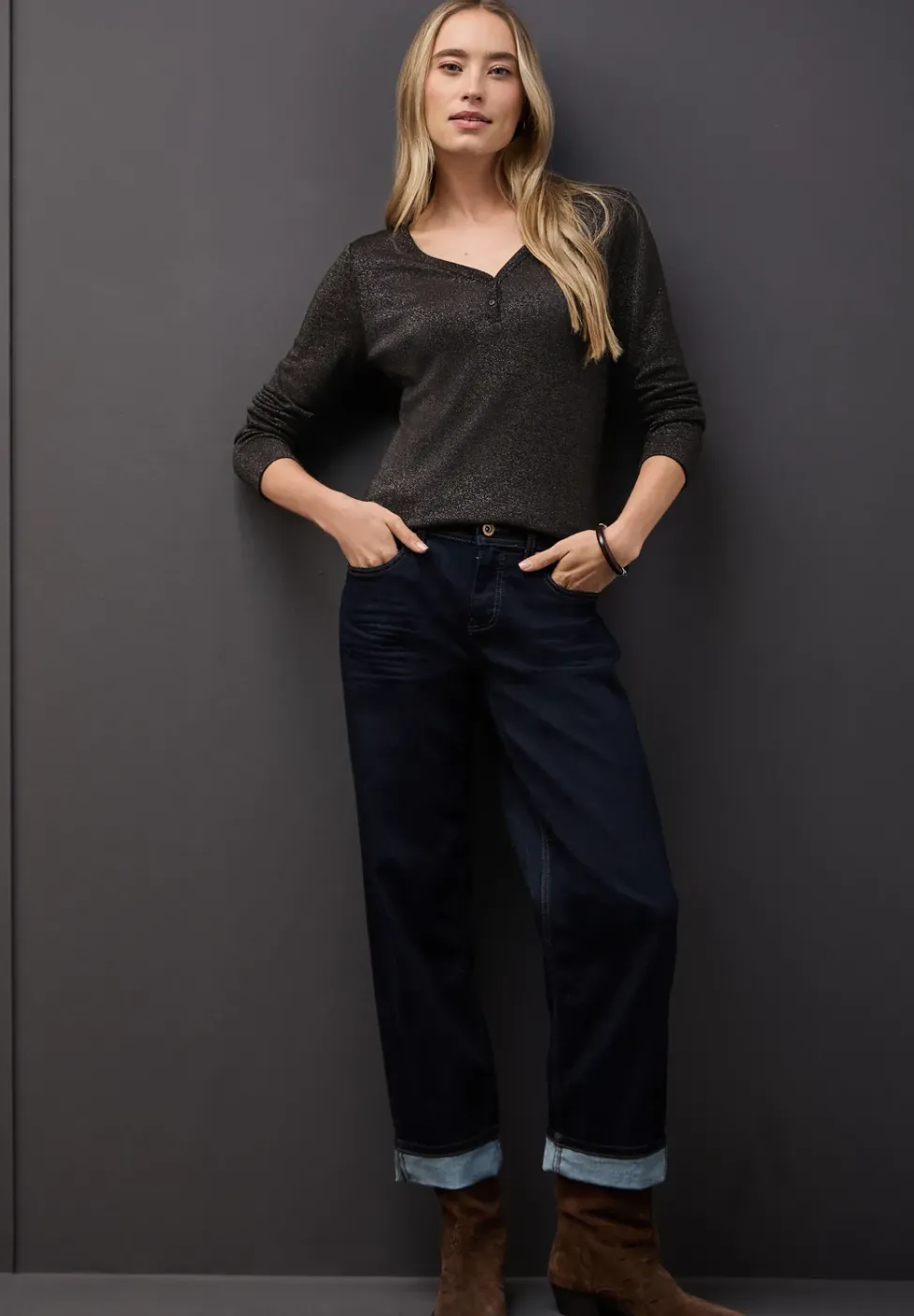 Glitzerndes Langarmshirt