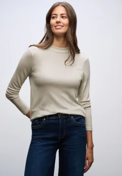 Glitzerndes Shirt