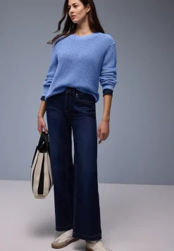 Grobstrickpullover