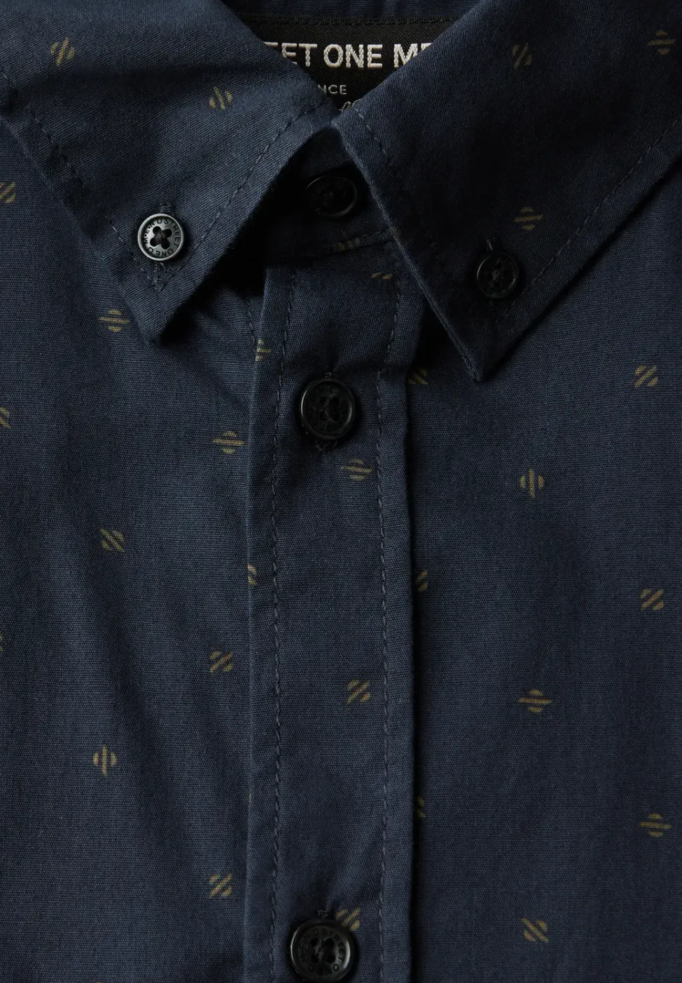 Hemd mit Minimal Print