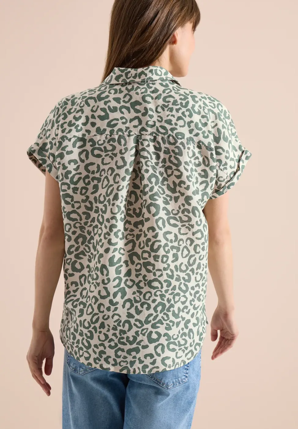 Hemdbluse mit Leo-Print aus Leinenmix