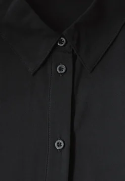 Hemdbluse mit Leo-Details
