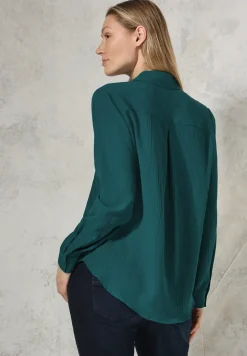 Hemdbluse mit Struktur