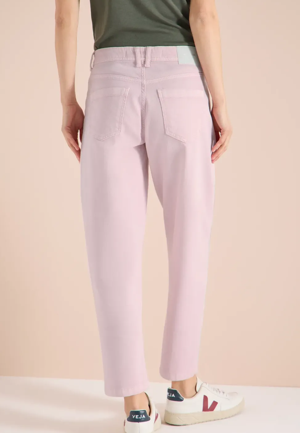 High Waist Barrel Leg Jeans im Loose Fit