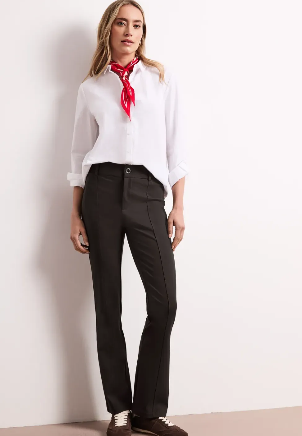 High Waist Bootcut Hose im Skinny Fit