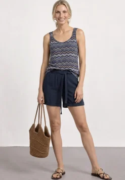 High Waist Shorts mit Gürtel