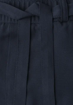 High Waist Shorts mit Gürtel