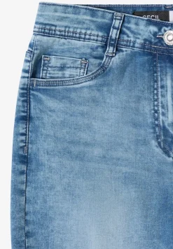 High waist Slim Fit Capri Jeans