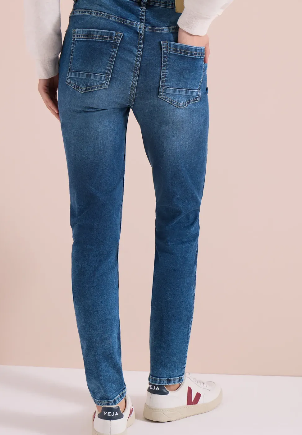 High Waist Slim Leg Jeans im Slim Fit