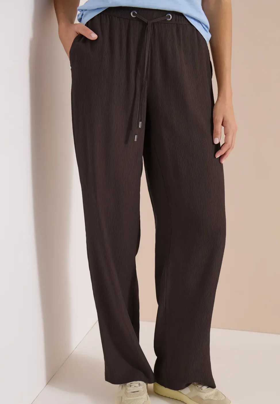 High Waist Straight Leg Hose im Loose Fit