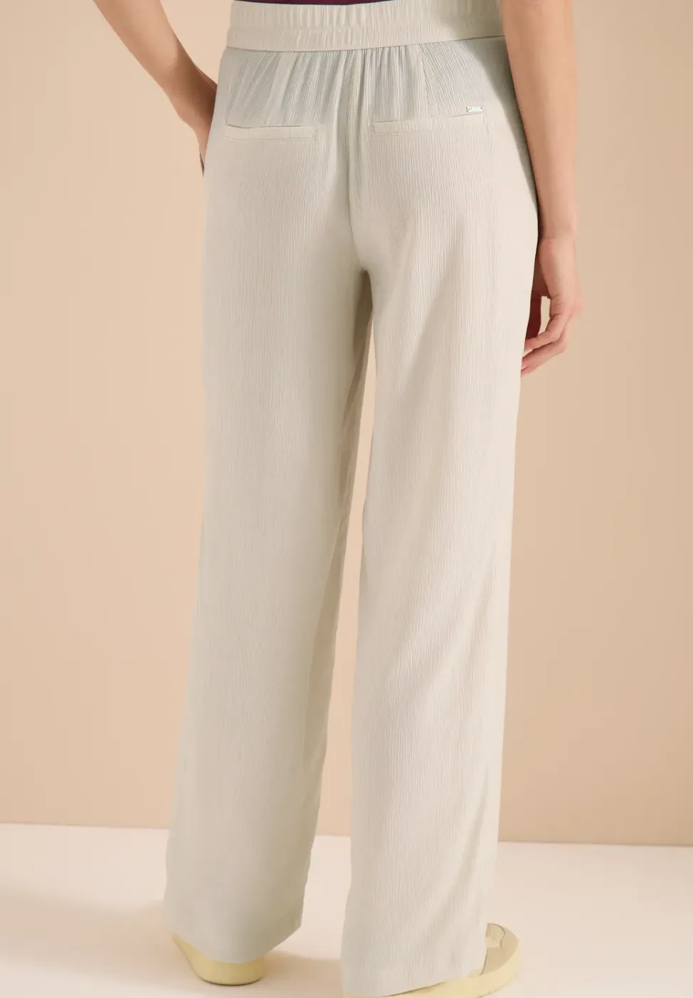 High Waist Straight Leg Hose im Loose Fit