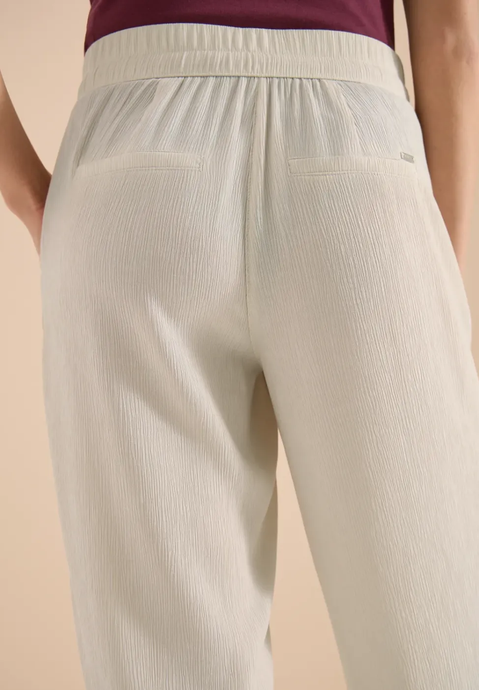 High Waist Straight Leg Hose im Loose Fit