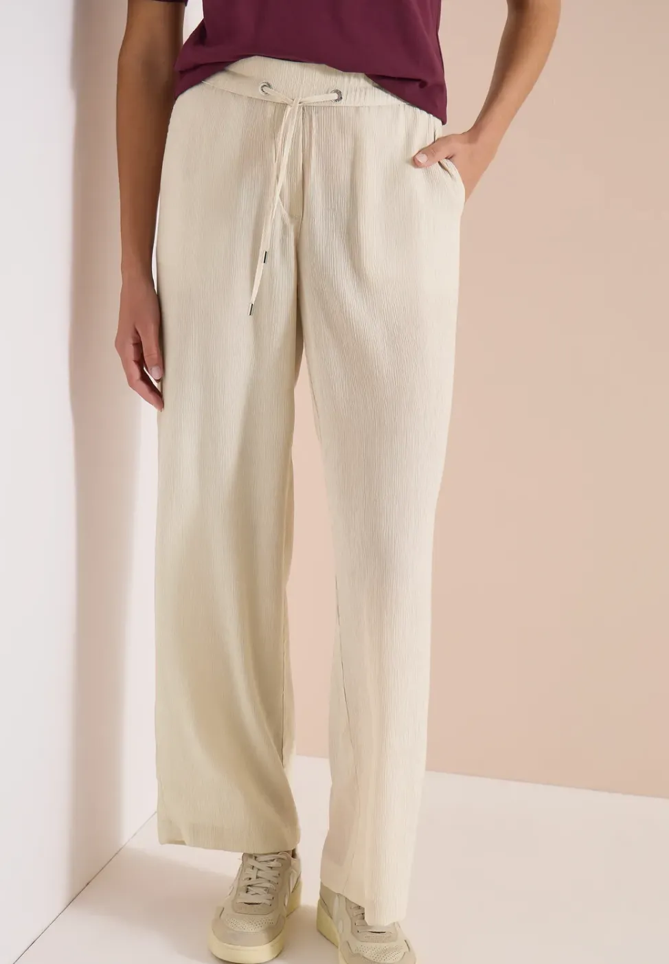 High Waist Straight Leg Hose im Loose Fit