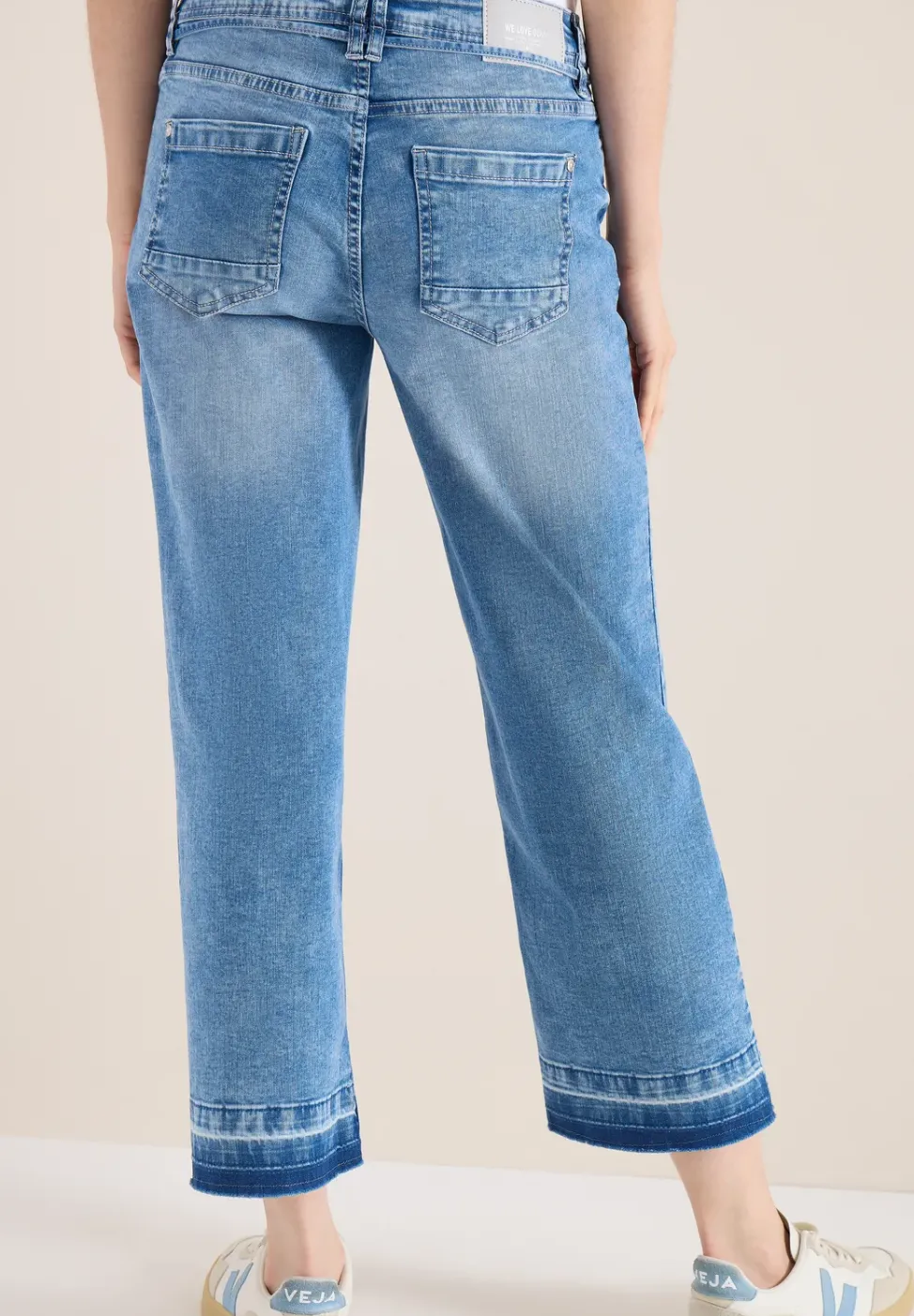 High Waist Straight Leg Jeans mit Loose Fit