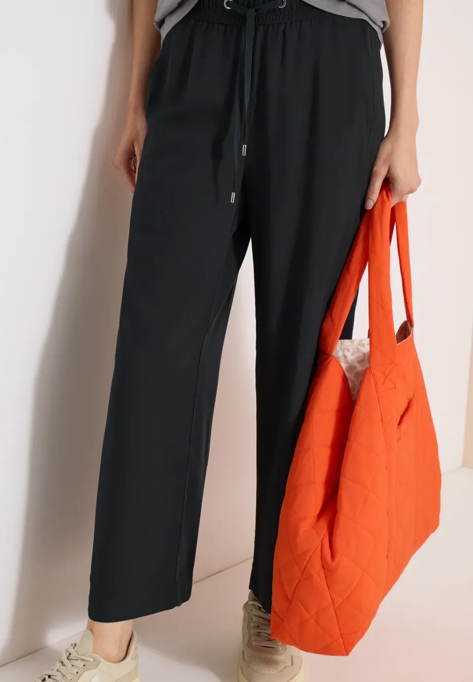 High Waist Wide Leg Hose im Loose Fit