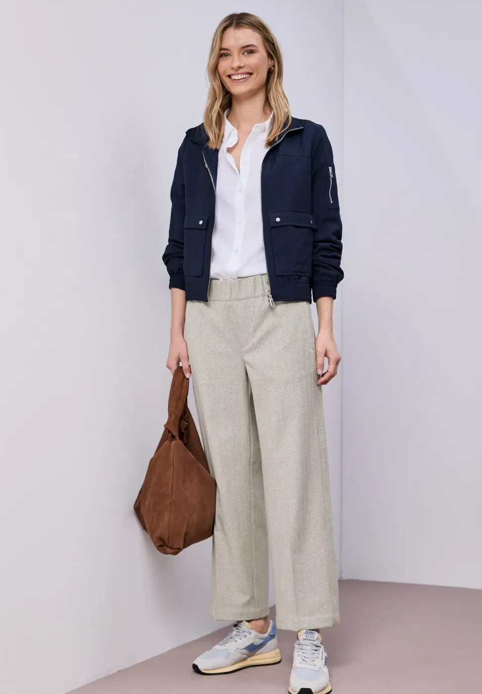 High Waist Wide Leg Hose mit Knopfdetail