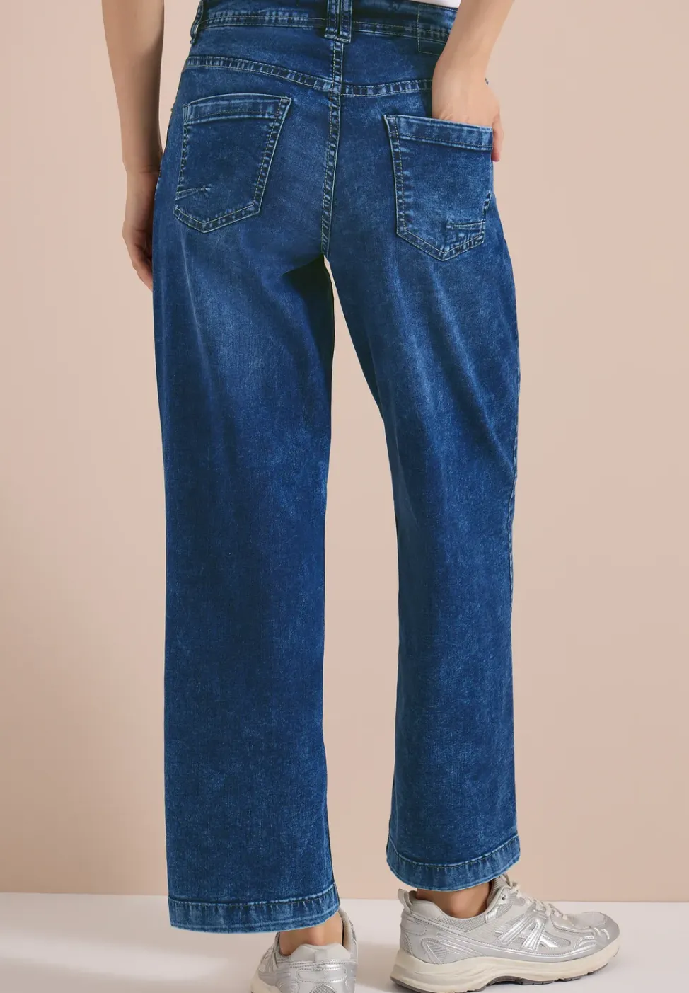 High Waist Wide Leg Jeans im Loose Fit