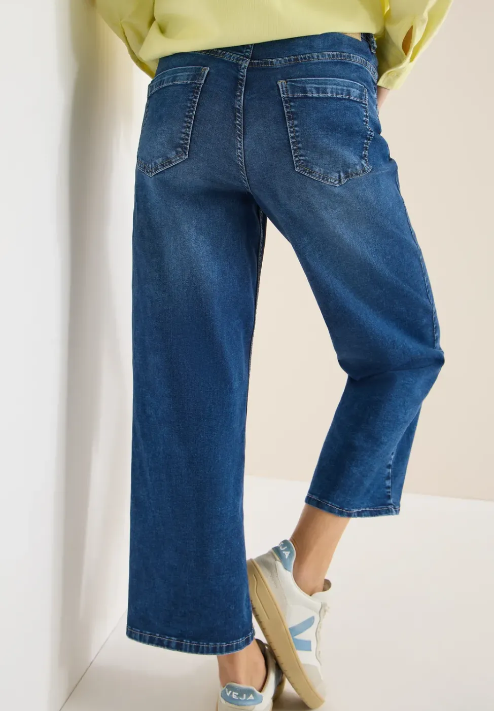 High Waist Wide Leg Jeans