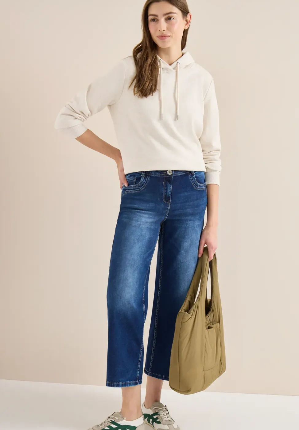 High Waist Wide Leg Jeans im Slim Fit