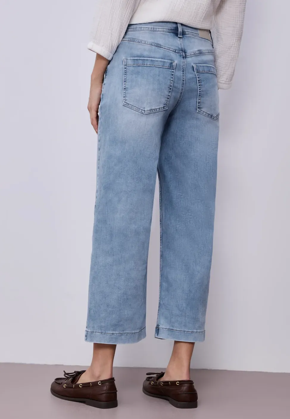 High Waist Wide Leg Jeans im Loose Fit