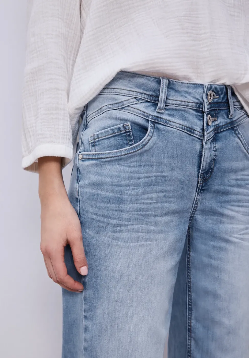 High Waist Wide Leg Jeans im Loose Fit