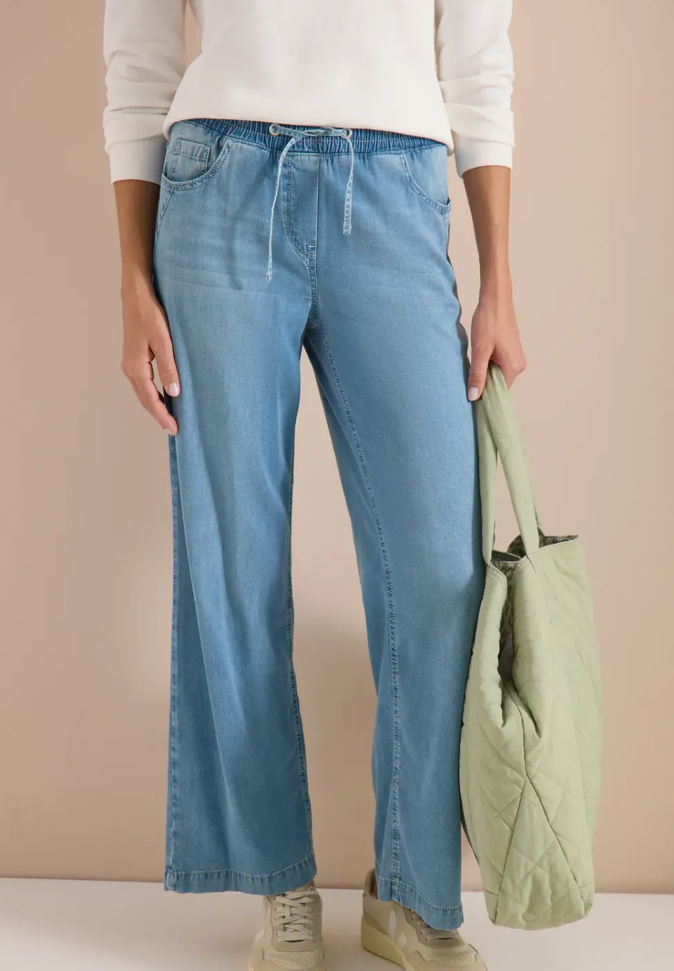 High Waist Wide Leg Jeans im Loose Fit