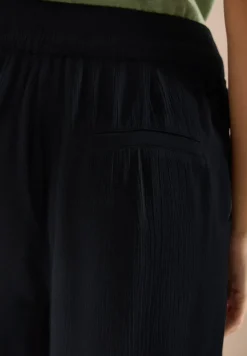 High Waist Wide Leg Shorts mit Struktur