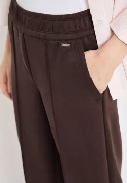 High Waist Straight Leg Hose