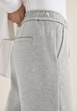 High Waist Straight Leg Hose