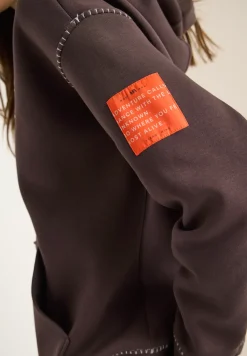 Hoodie mit Deko-Nähten