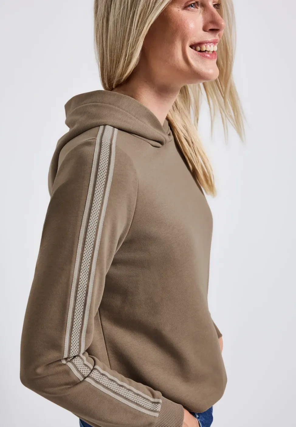 Hoodie mit Gallonstreifen
