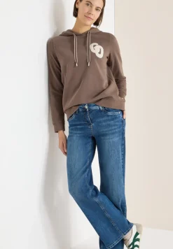 Hoodie mit Stickerei