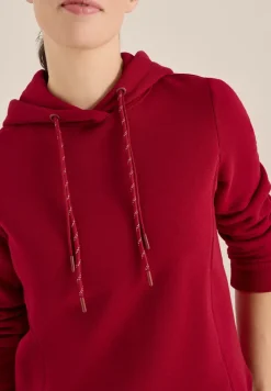 Hoodie mit Stickerei