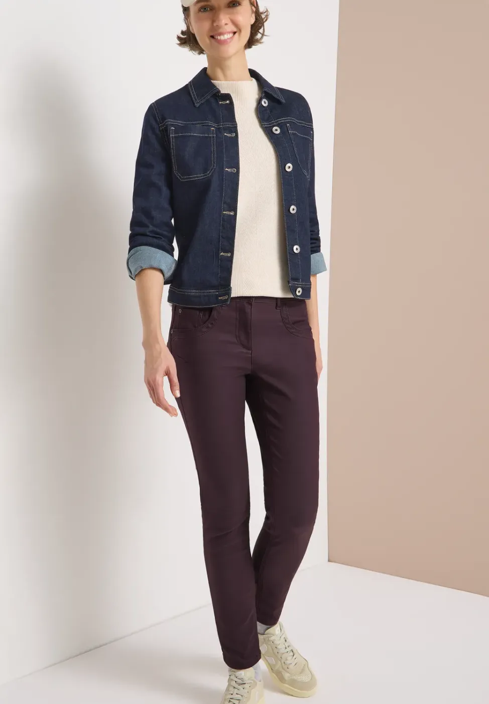 Hose im Leder-Look