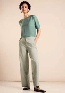 Hose im Loose Fit