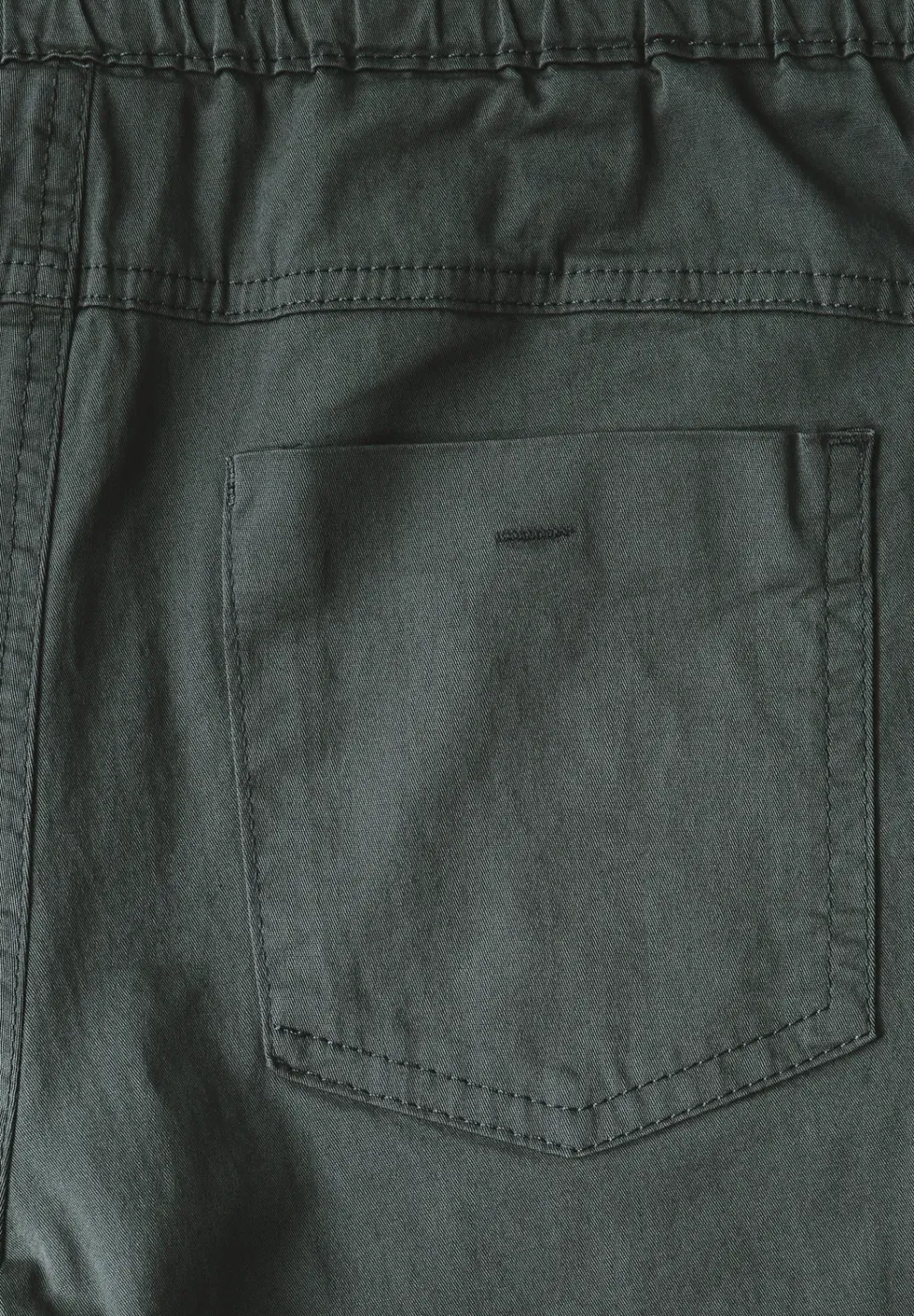 Hose im Loose Fit