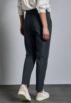 Hose im Loose Fit